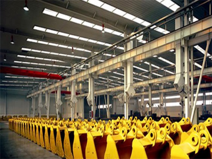 淮南徐工集团挖掘机装配车间